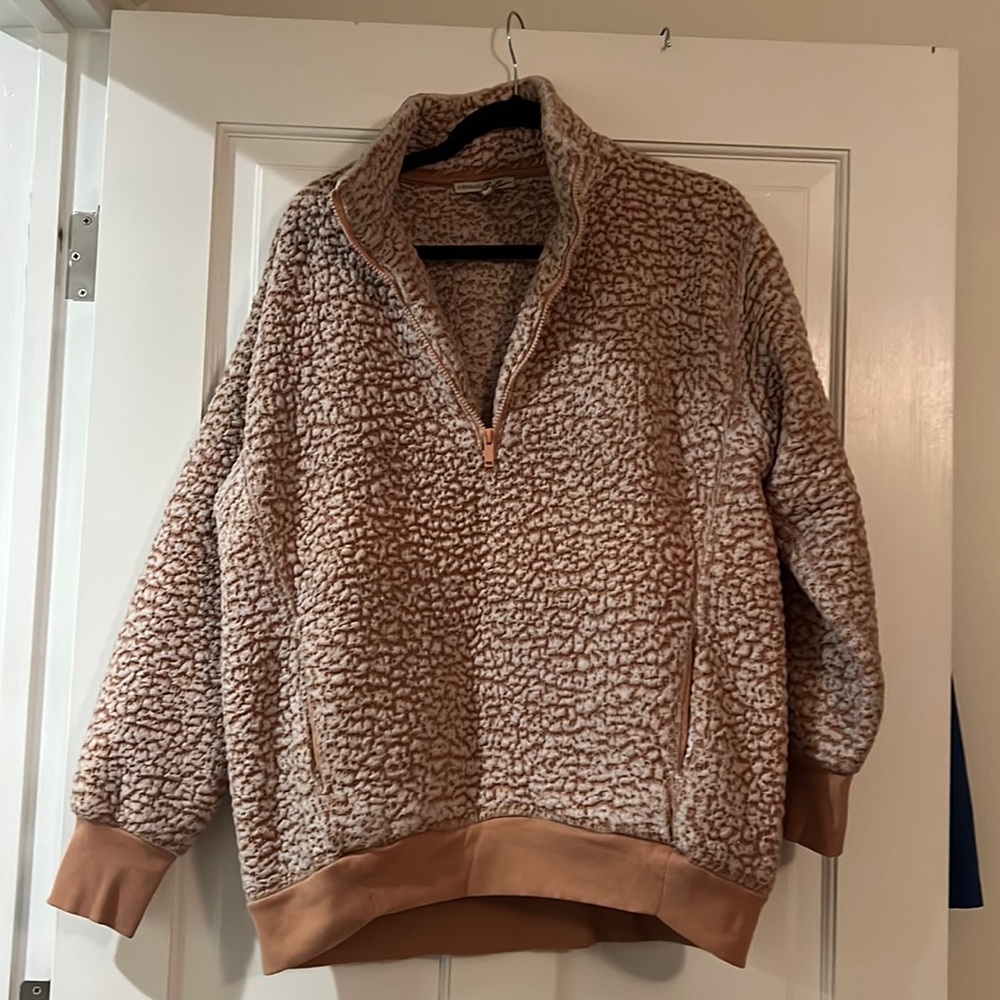 Express One Eleven Half-Zip Sherpa with pockets